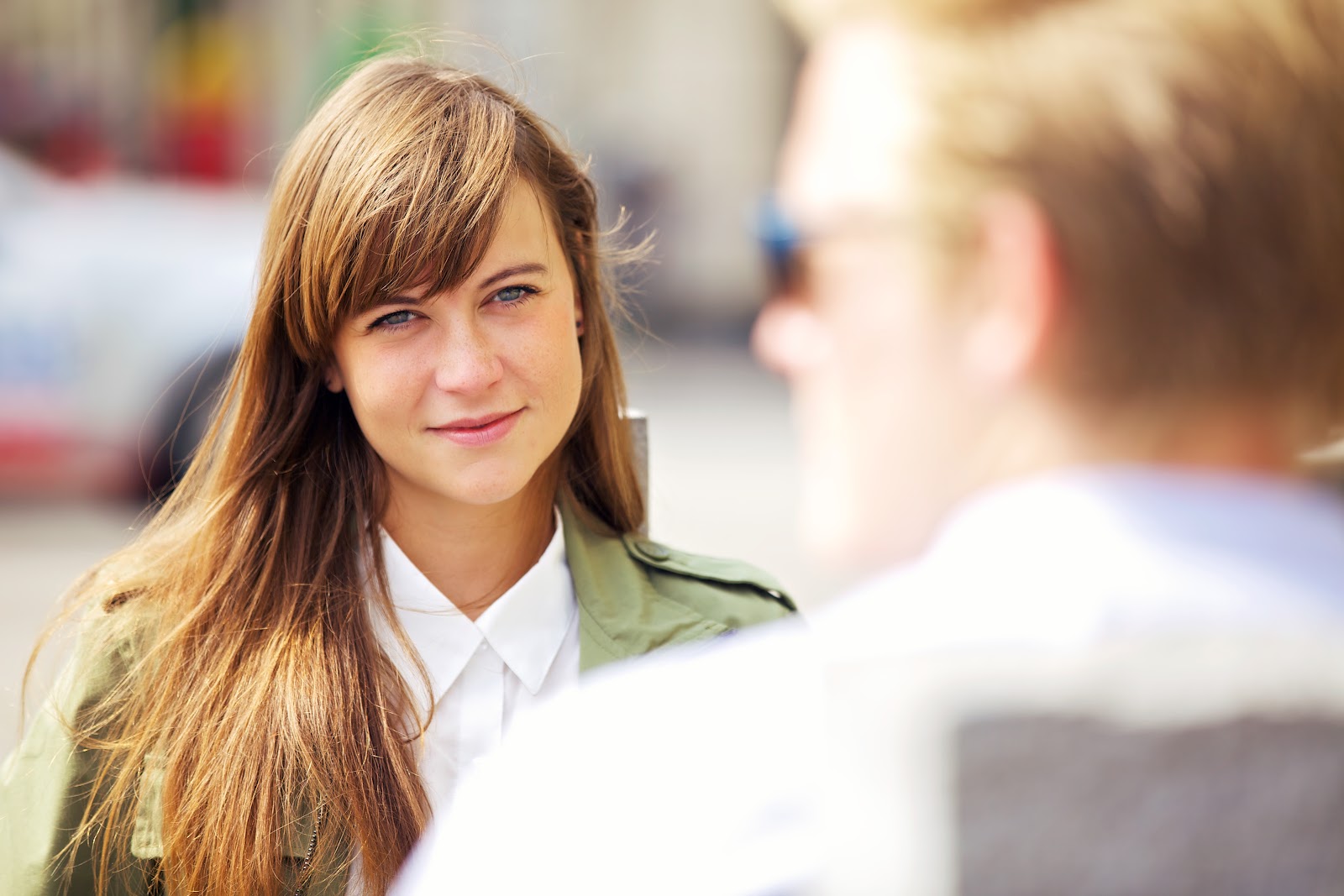 How To Deal With Dating Anxiety: Calm, Practical Tips