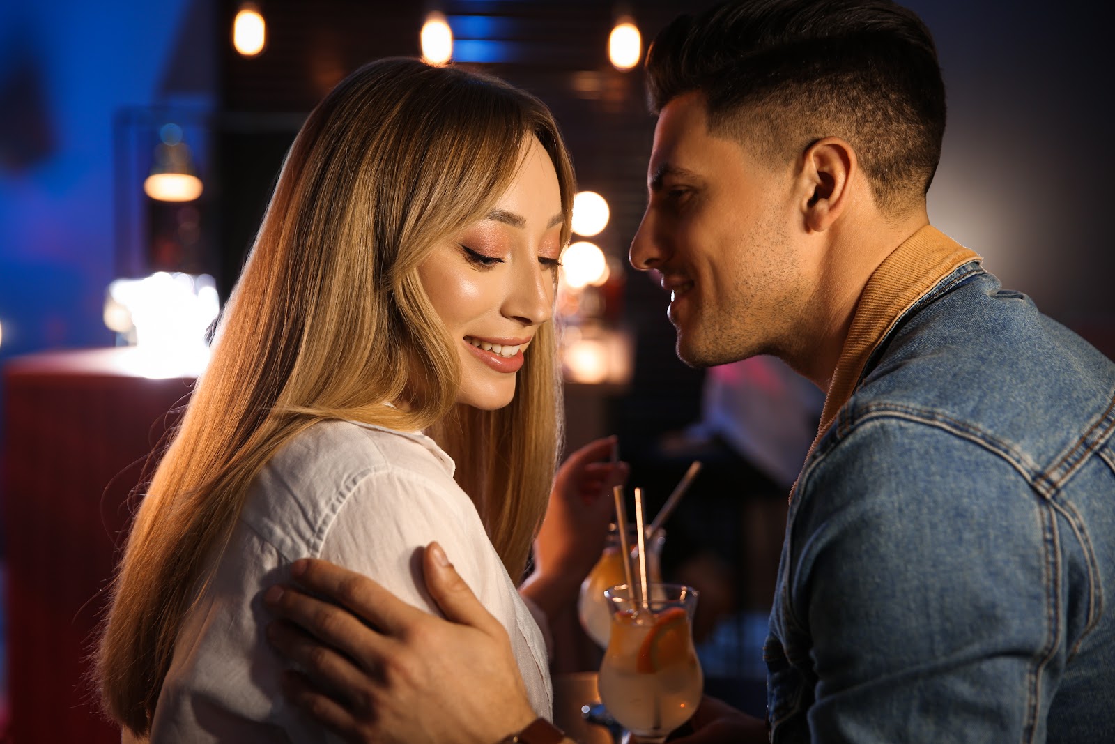 How to Ask Someone to Be Your Girlfriend the Right Way