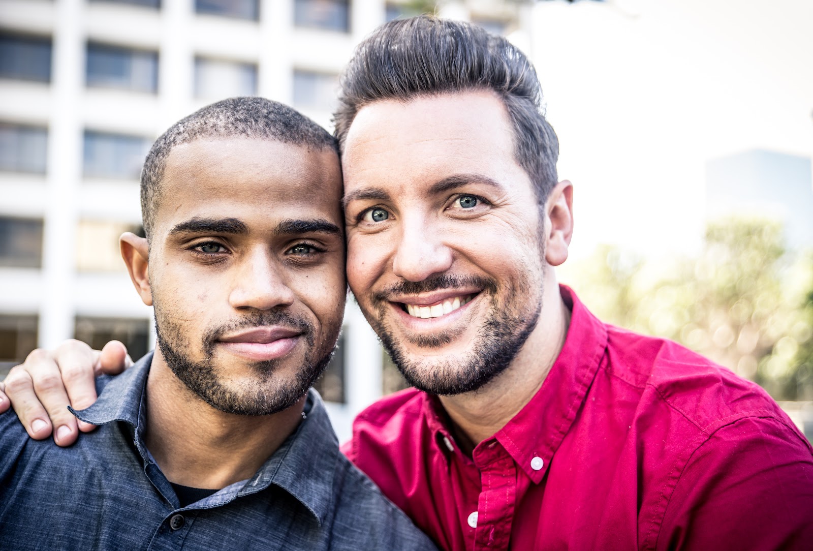 Signs a Guy Is Gay and Why You Cannot Always Tell