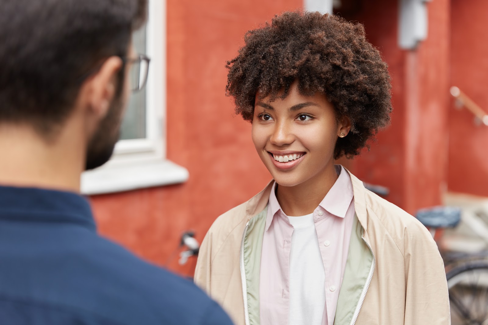How to Write a Dating Profile That Gets Replies