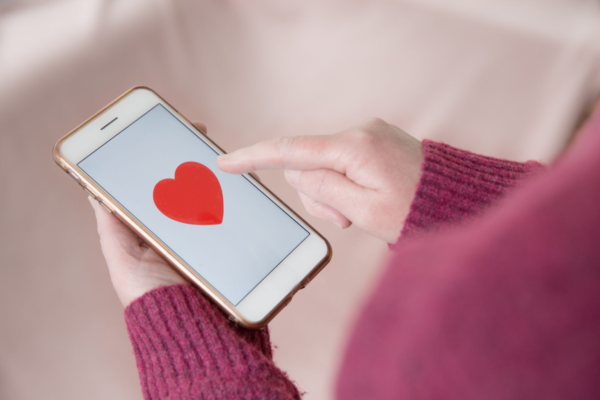hinge dating
